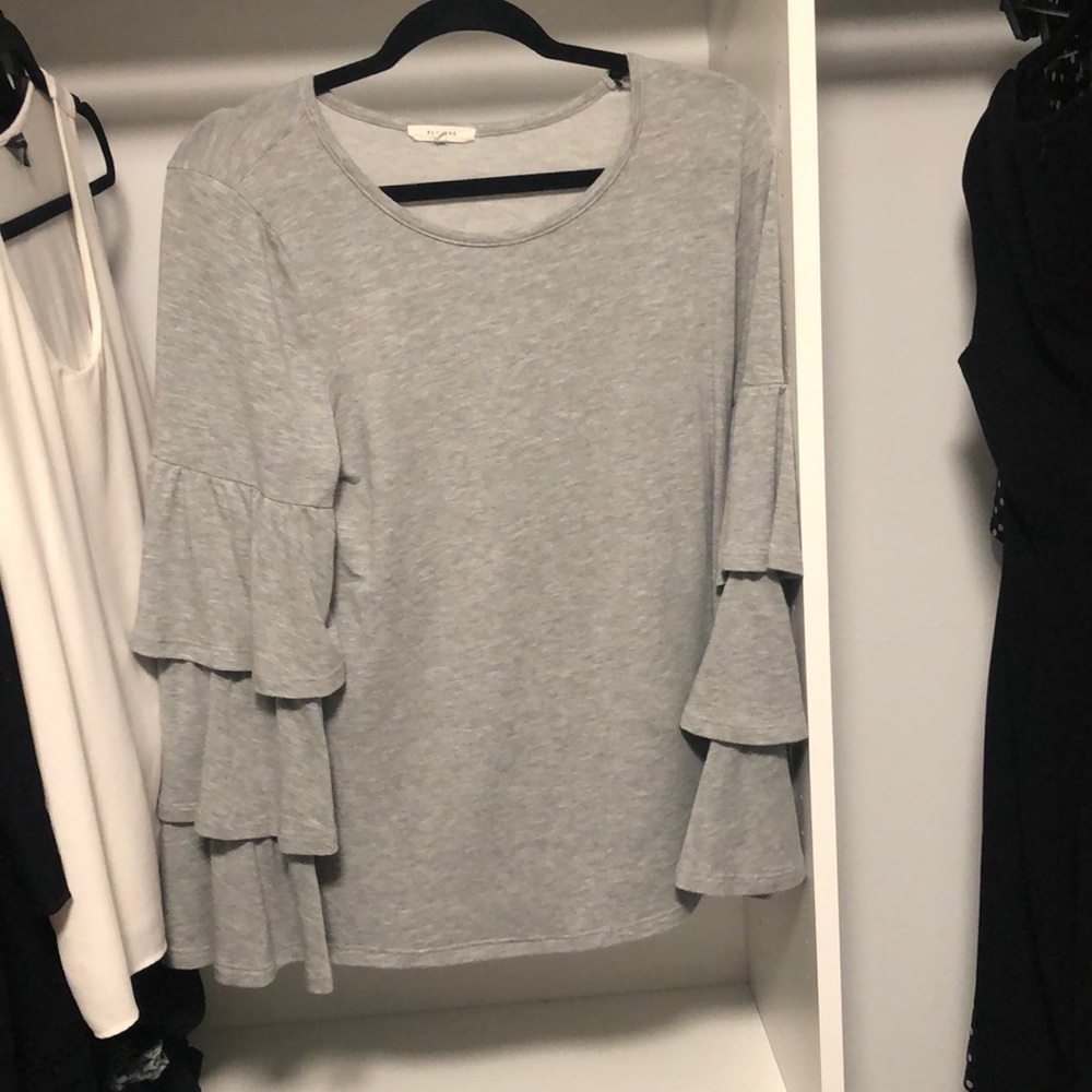 Ruffle sleeve sweatshirt